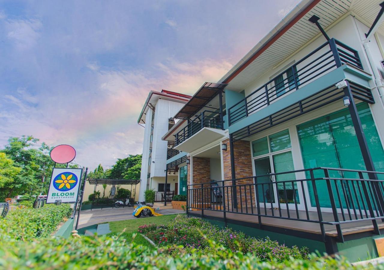 Bloom Guesthouse Τσιάνγκ Μάι Εξωτερικό φωτογραφία